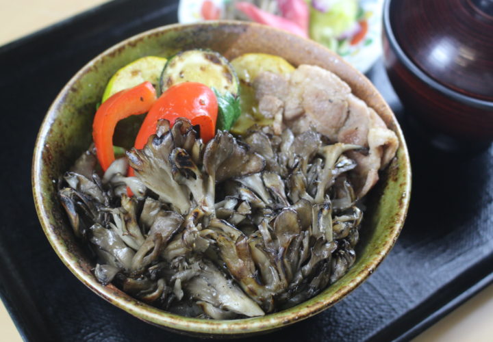 お食事 売店のご案内 花の駅 片品 花咲の湯