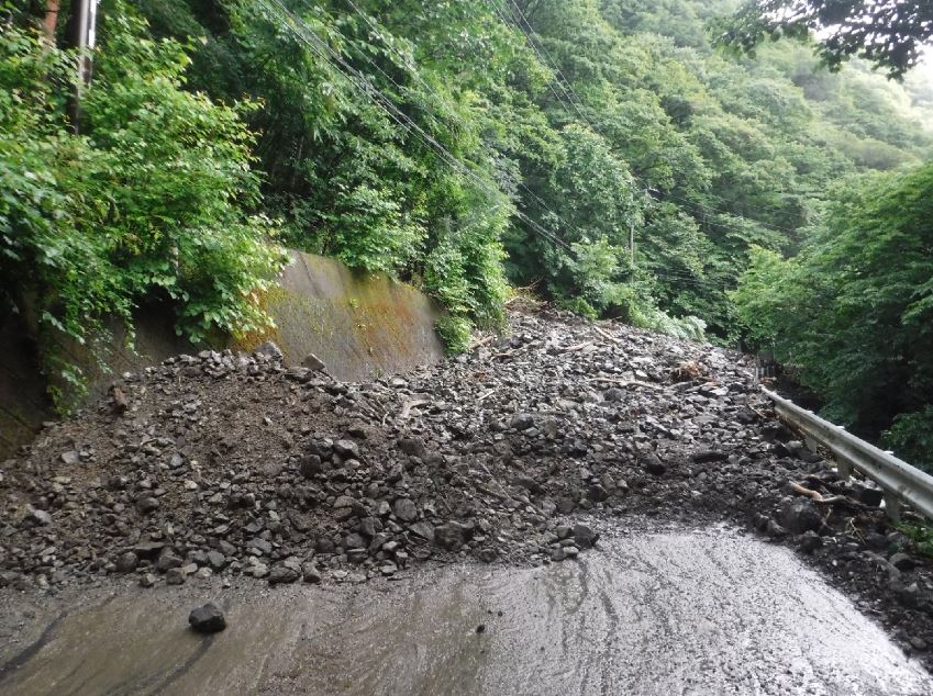 豪雨による県道64号線 通行止め解除のお知らせ | かたしないろ｜片品村
